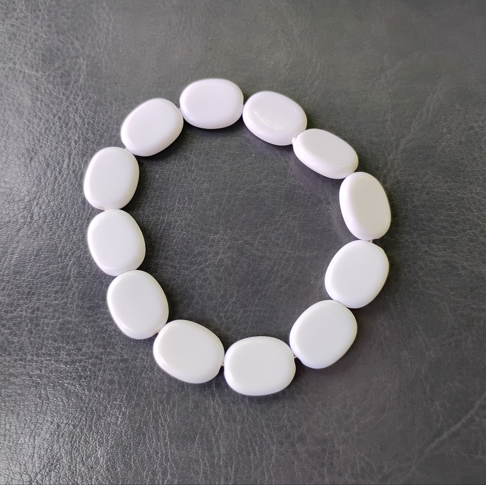 White Oval Flat Bead Bracelet On Elastic